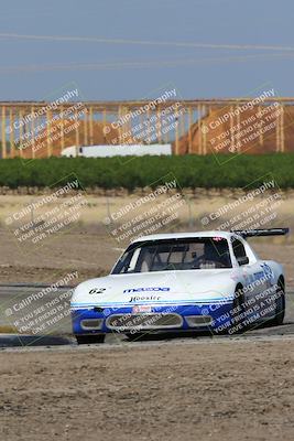 media/Apr-30-2022-CalClub SCCA (Sat) [[98b58ad398]]/Group 4/Race (Outside Grapevine)/